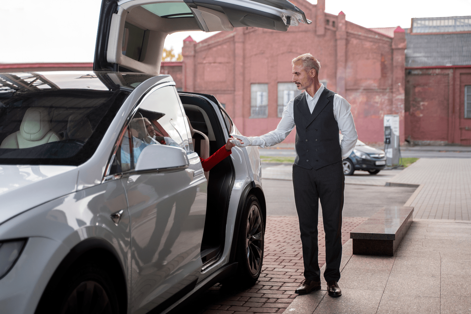 How to Plan the Perfect Airport Transfer with DFW Limo Service By DFW Limo Service